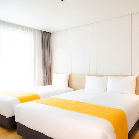 Seogwipo Hills Hotel Buitenkant foto