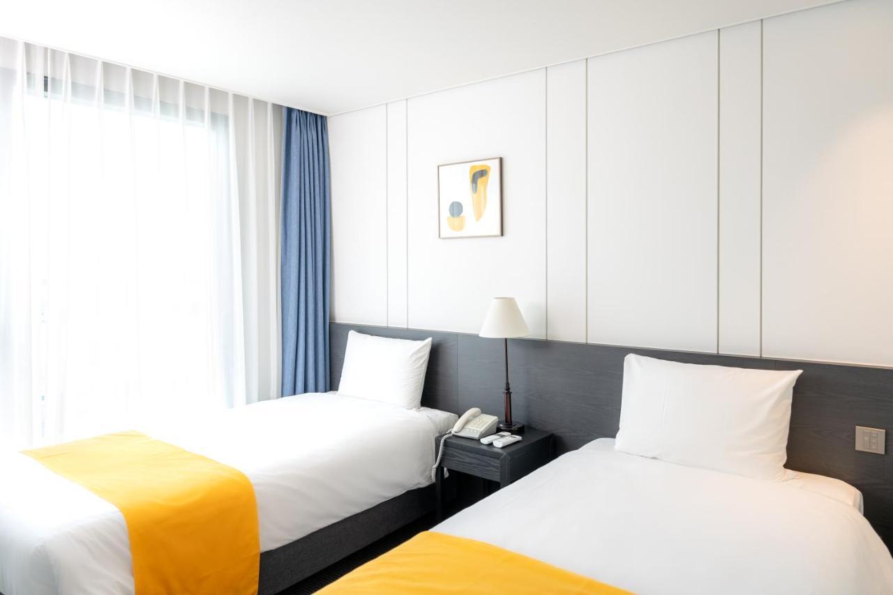 Seogwipo Hills Hotel Buitenkant foto